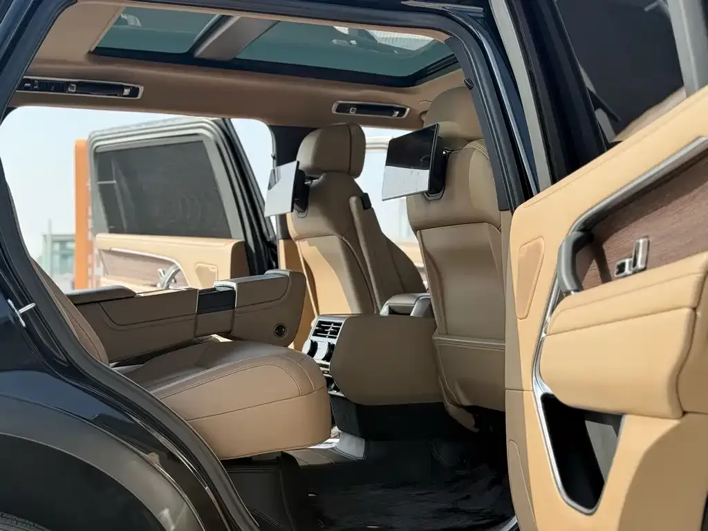Land Rover Range Rover 2024 из CN, фото 7