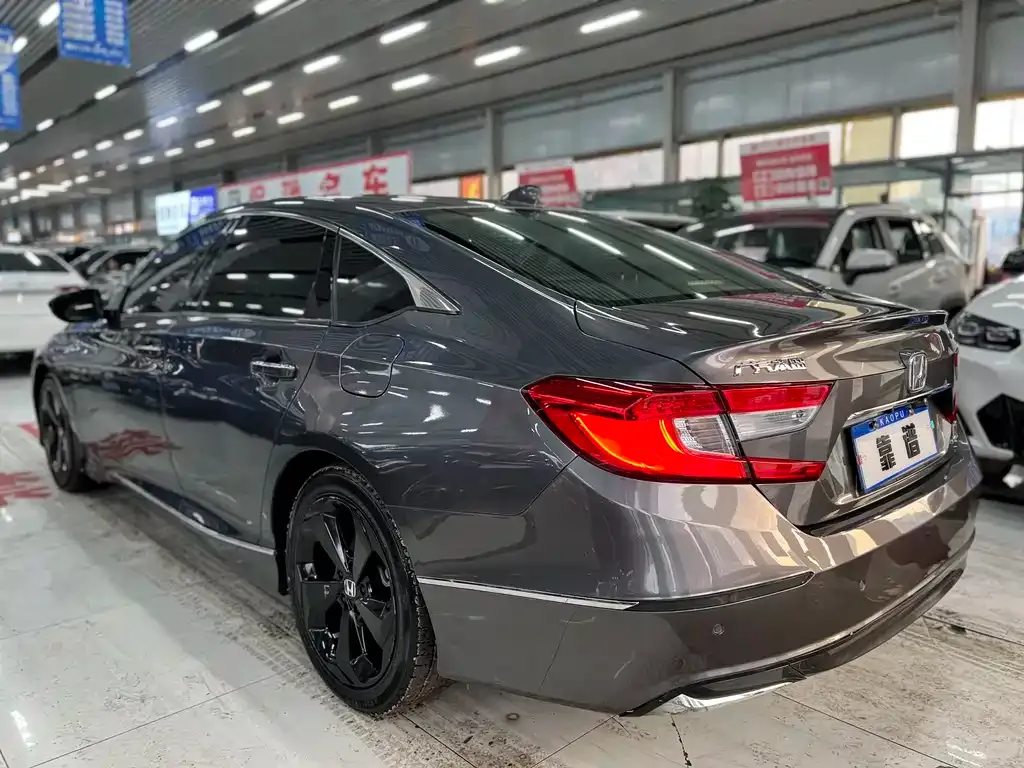 Honda Accord 2021 из CN, фото 7