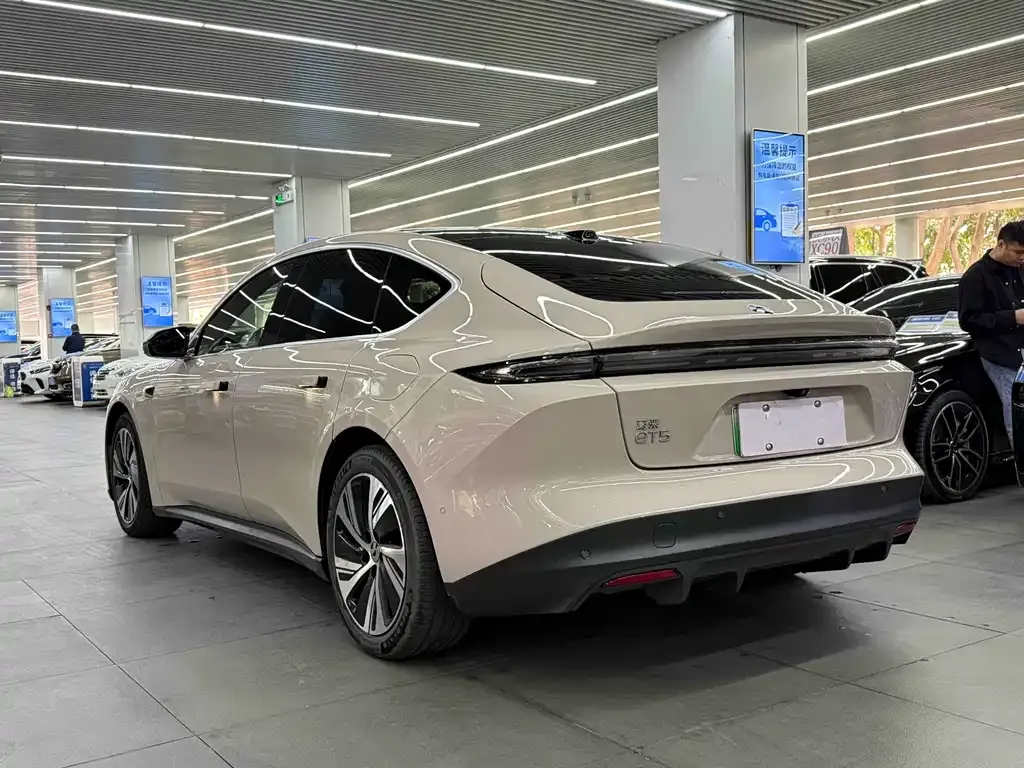 NIO ET5 2023 из CN, фото 6
