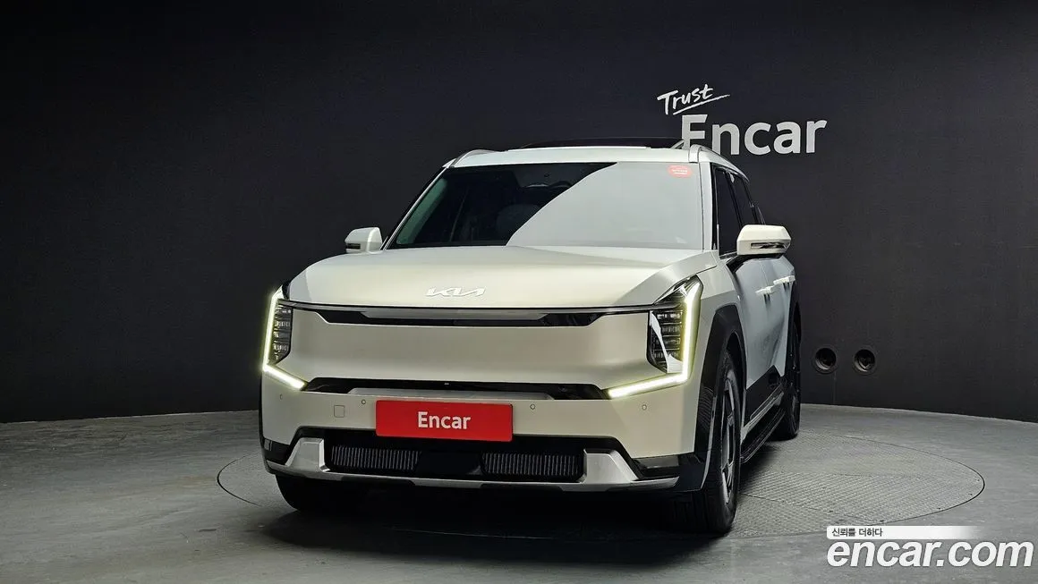 Kia EV9 2024 из KR, фото 2