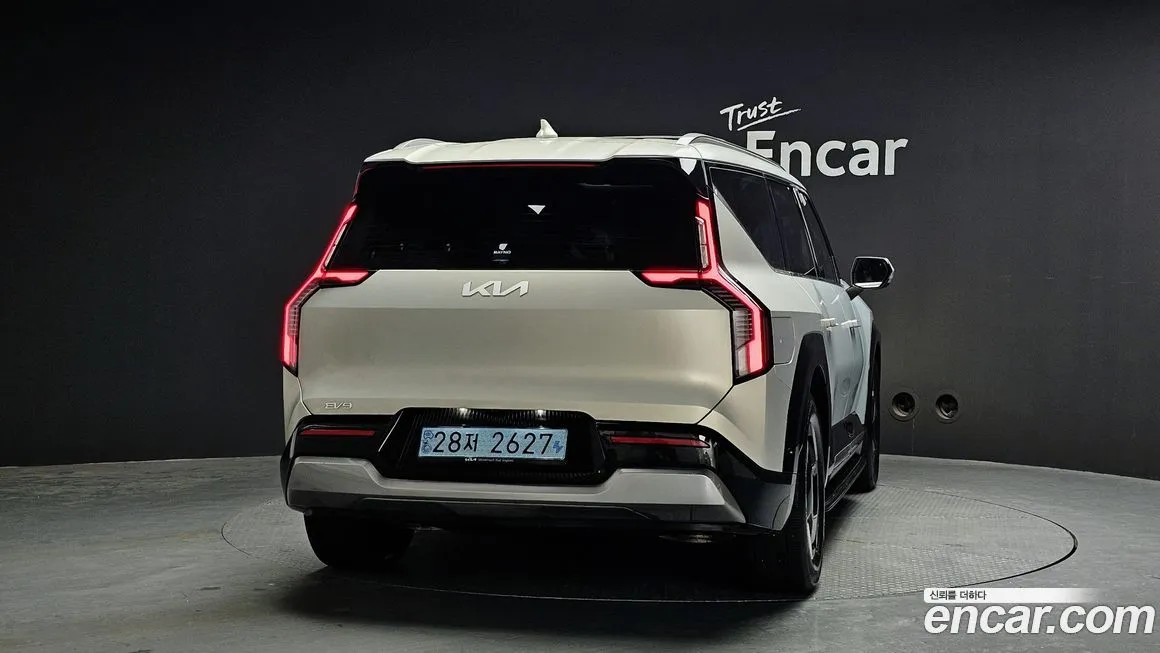 Kia EV9 2024 из KR, фото 4