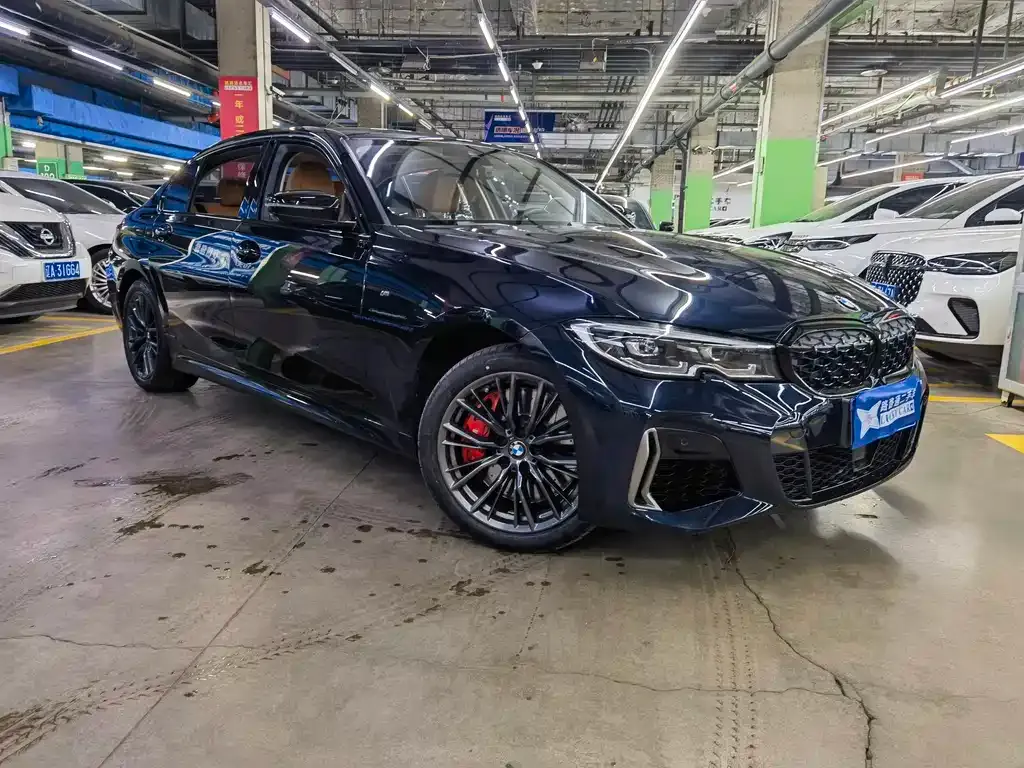 BMW 3 Series 2021 из CN, фото 2