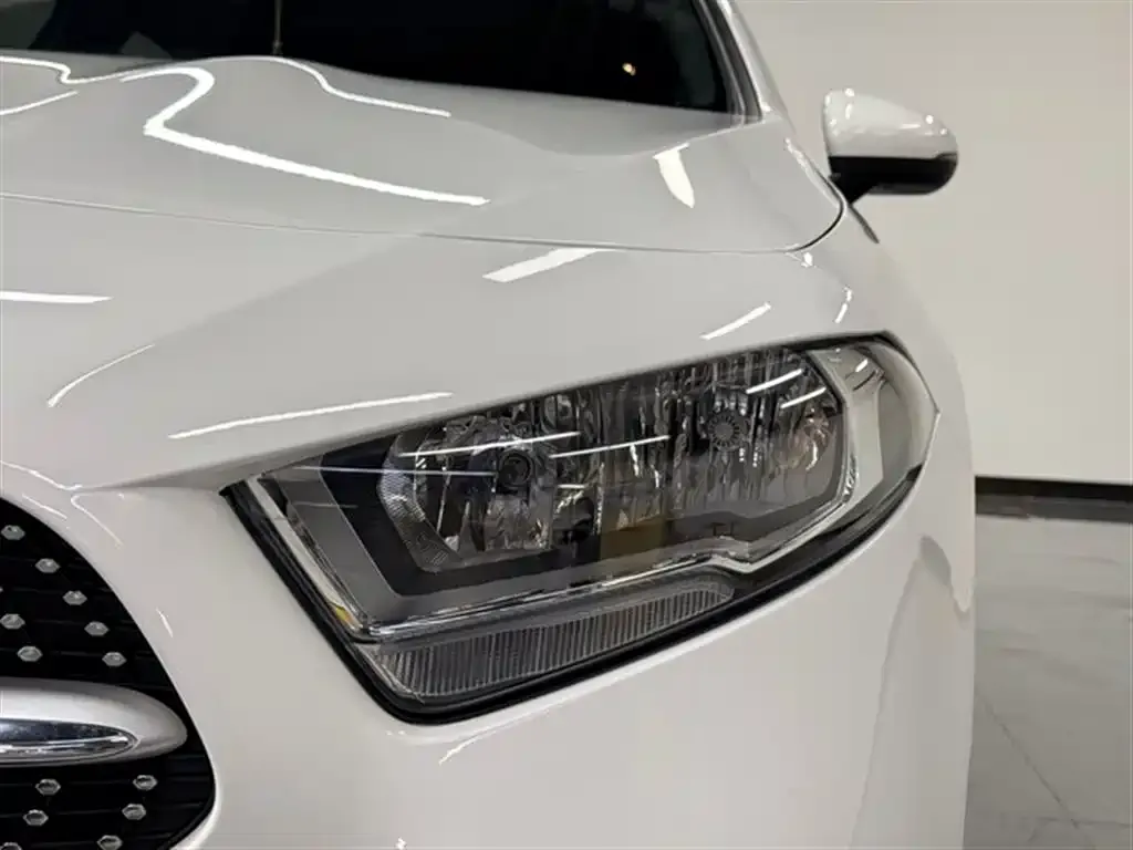 Mercedes-Benz A-Class 2023 из CN, фото 10