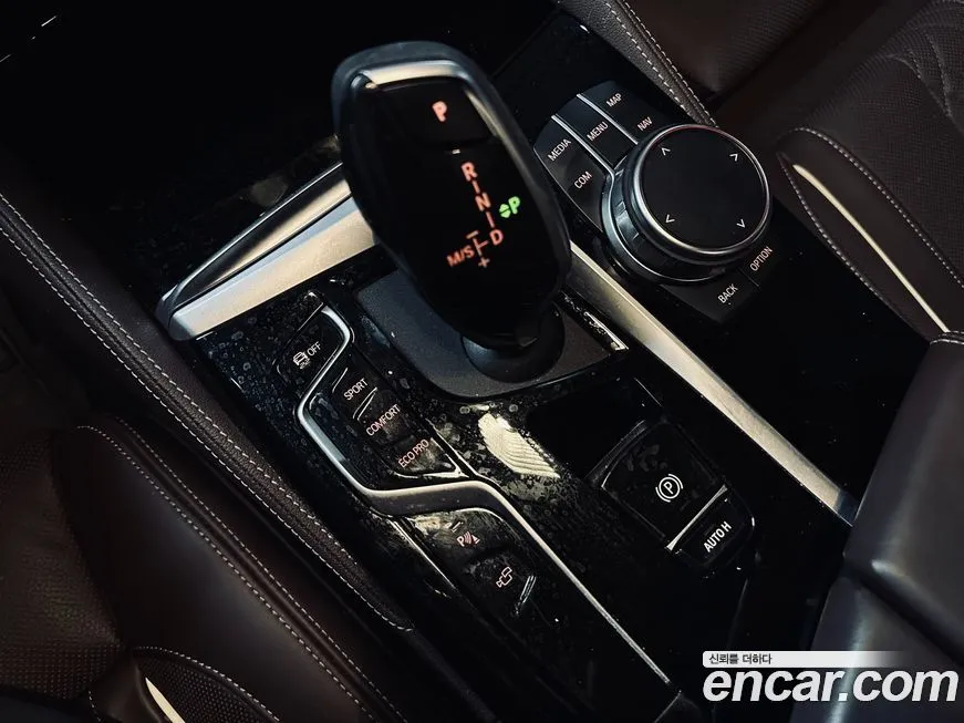 BMW 5-Series 2023 из KR, фото 5