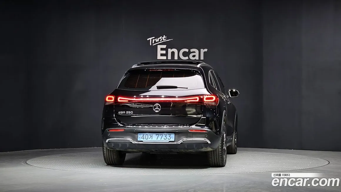 Mercedes-Benz EQA — фото 3