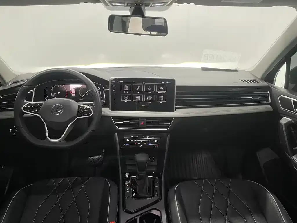 Volkswagen Tiguan L 2022 из CN, фото 9