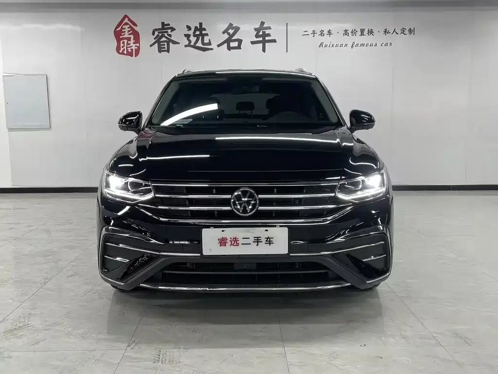 Volkswagen Tiguan L 2022 из CN, фото 7