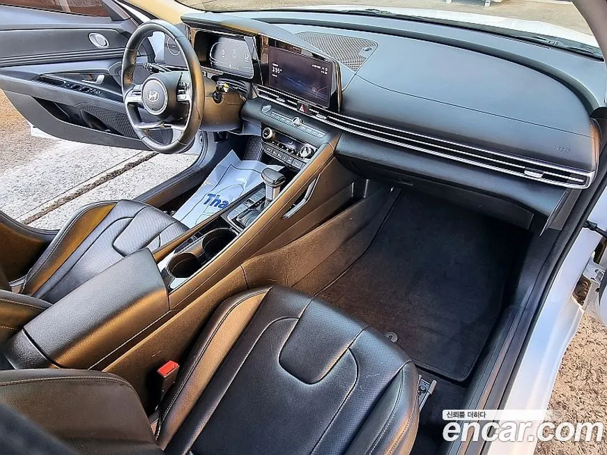 Hyundai AVANTE 2024 из KR, фото 2