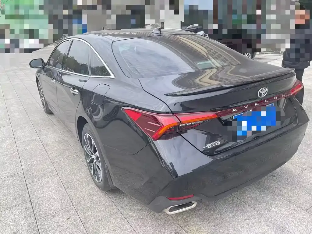 Toyota Avalon 2023 из CN, фото 4