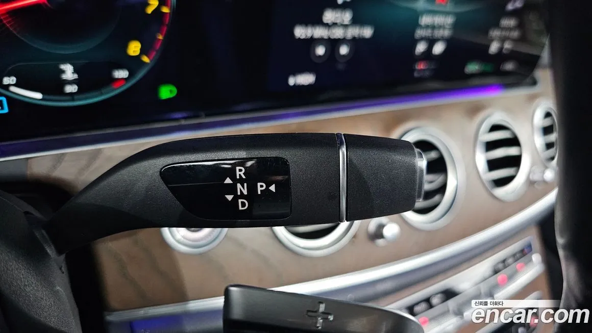 Mercedes-Benz E-Class 2021 из KR, фото 6