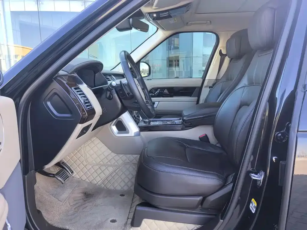 Land Rover Range Rover 2022 из CN, фото 2