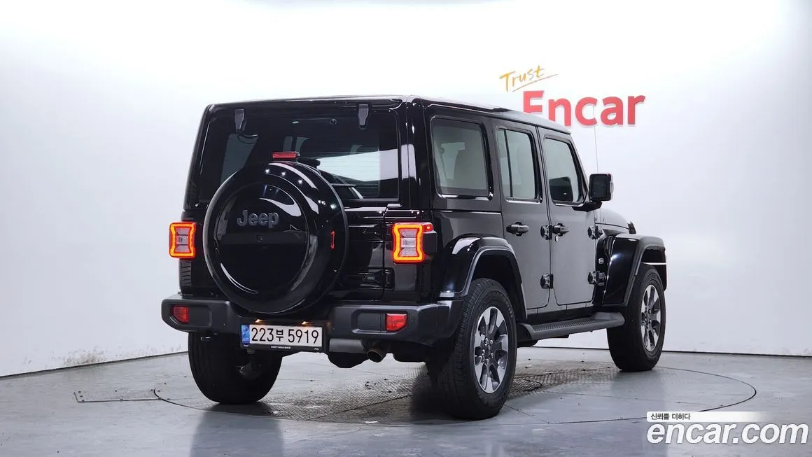 Jeep Wrangler 2021 из KR, фото 4