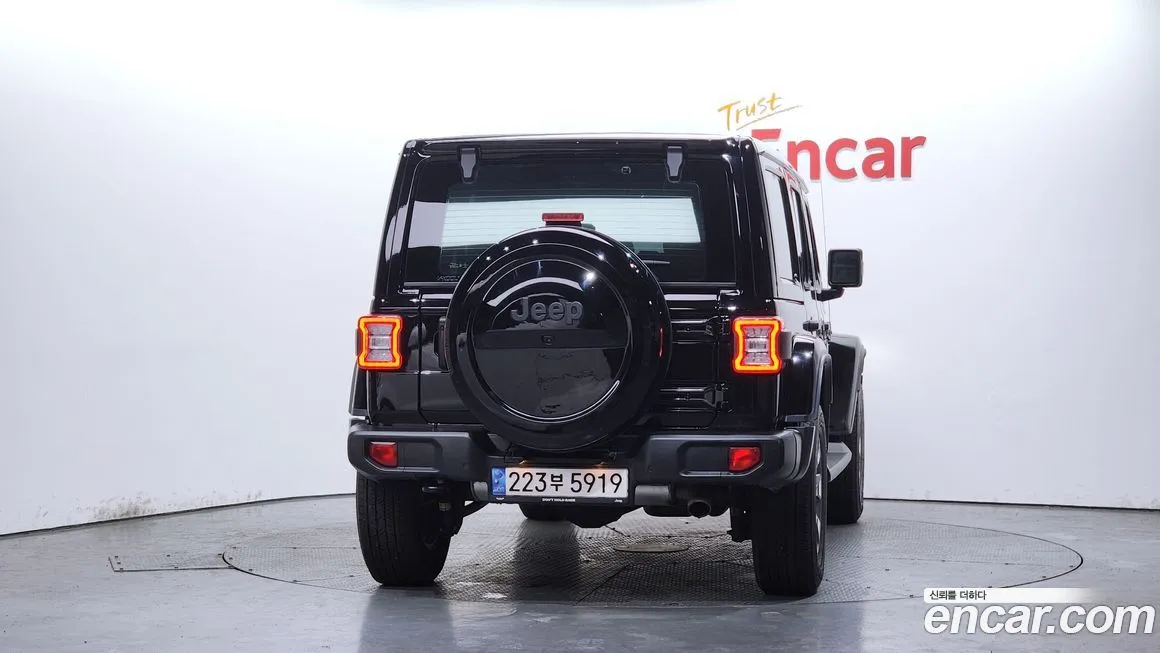 Jeep Wrangler 2021 из KR, фото 3