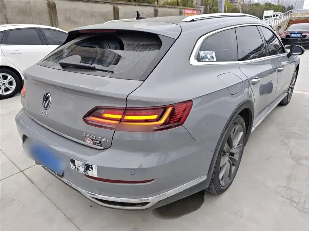 Volkswagen CC 2024 из CN, фото 2