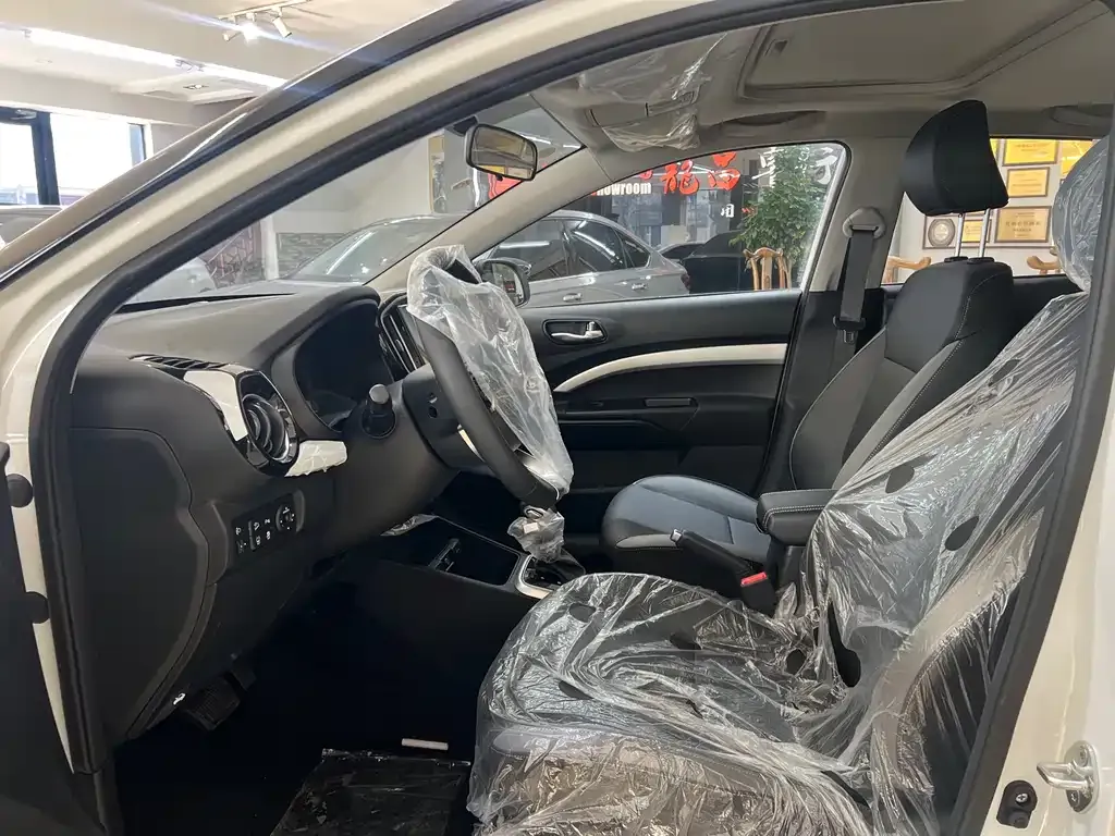 Kia KX1 2025 из CN, фото 5
