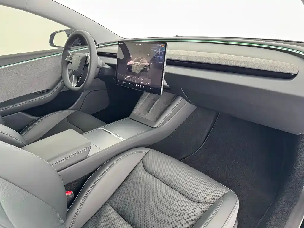 Tesla Model 3 2024 из CN, фото 7