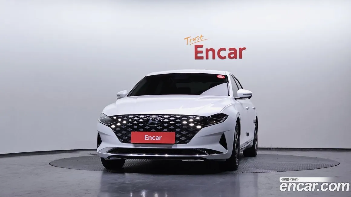 Hyundai Grandeur 2022 из KR, фото 3