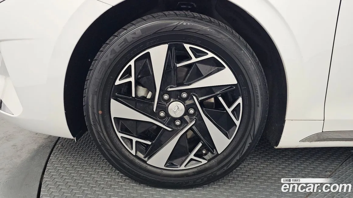 Hyundai Grandeur 2022 из KR, фото 6