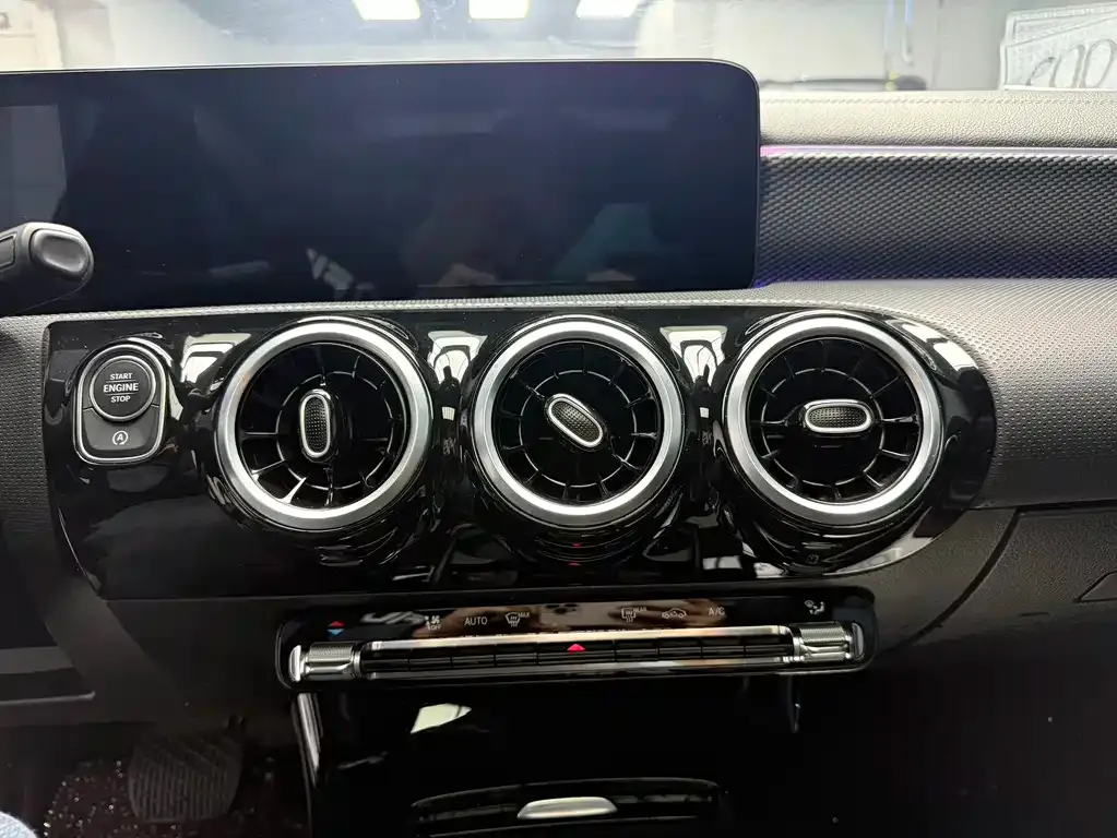 Mercedes-Benz A-Class 2021 из CN, фото 5
