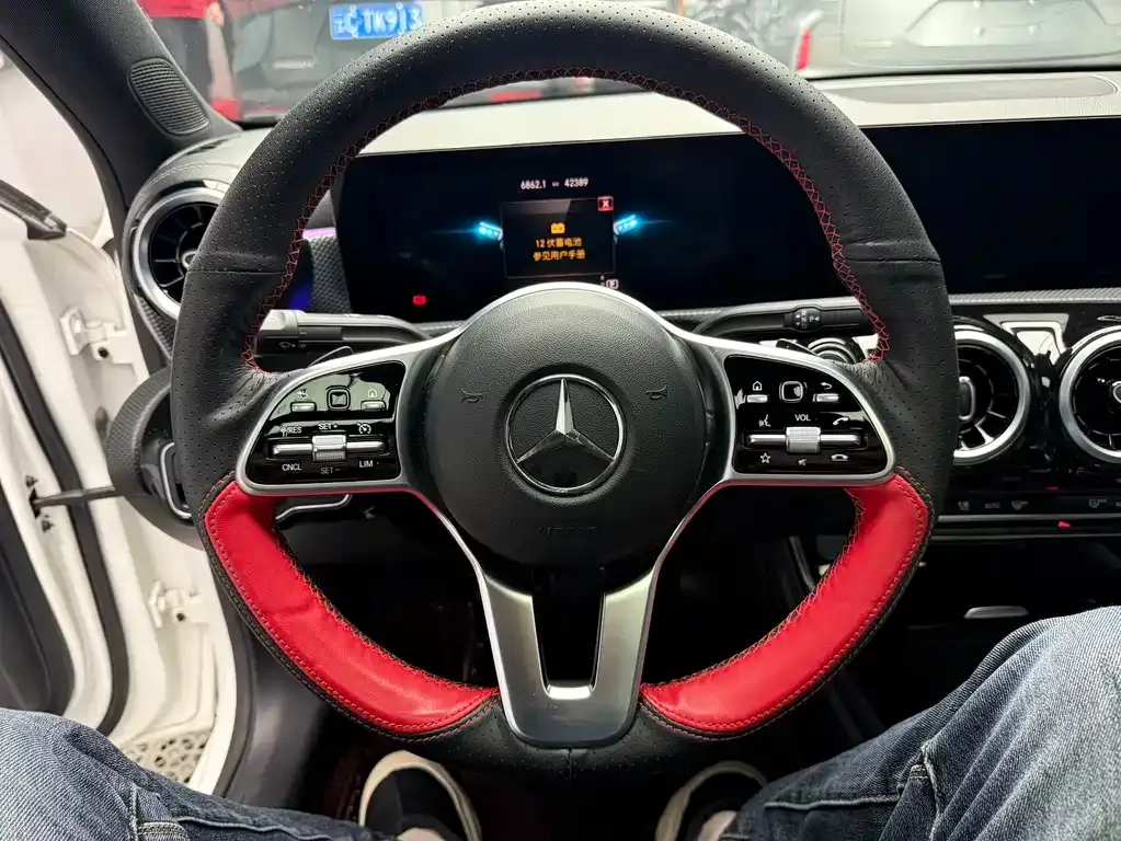 Mercedes-Benz A-Class 2021 из CN, фото 2