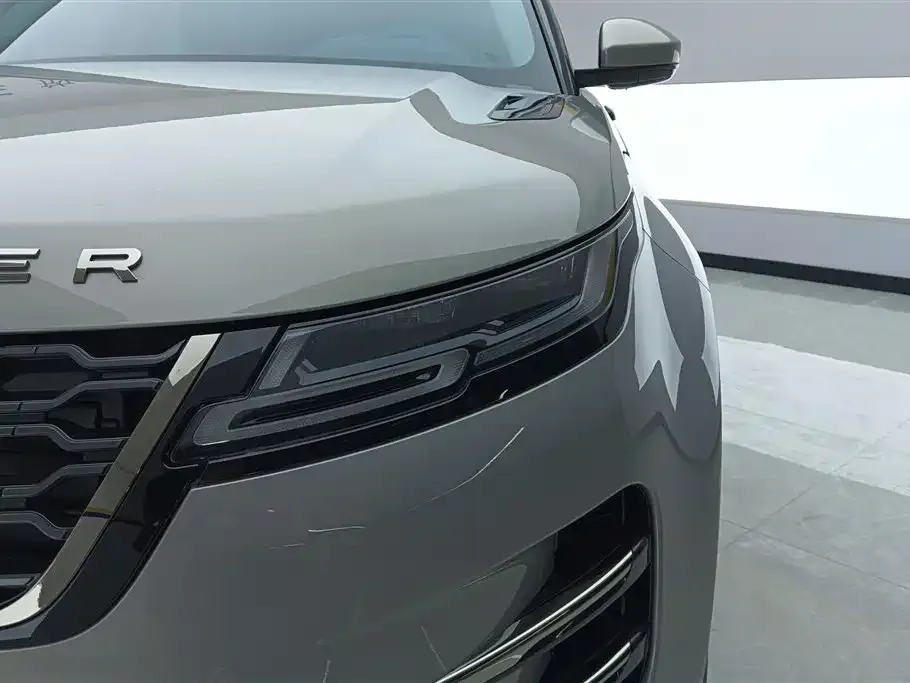 Land Rover Evoque 2023 из CN, фото 2