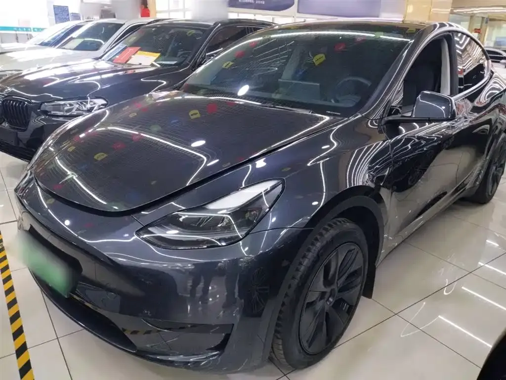 Tesla Model Y 2024 из CN, фото 3