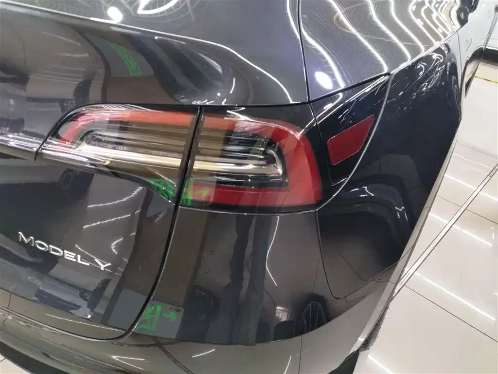 Tesla Model Y 2024 из CN, фото 10