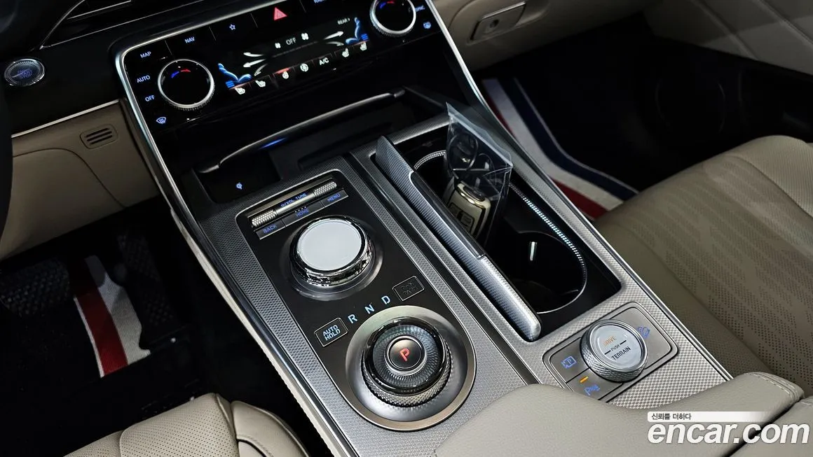 Genesis GV80 — фото 10