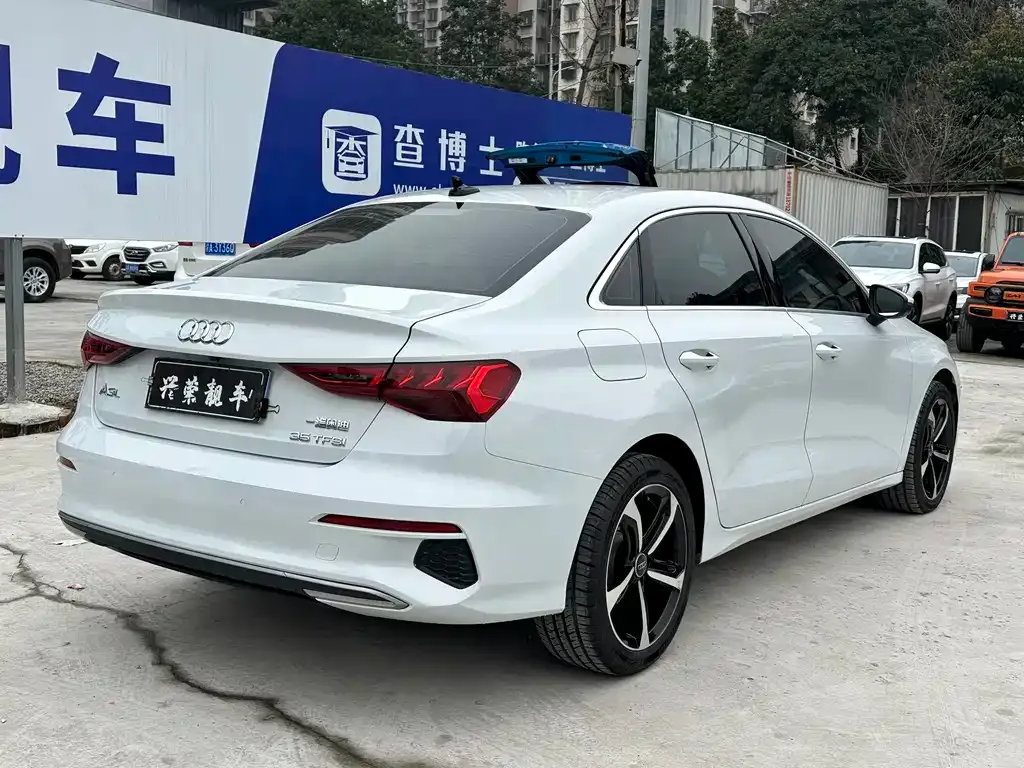Audi A3 2022 из CN, фото 9