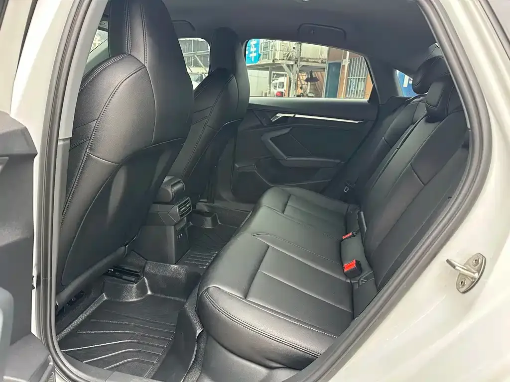 Audi A3 2022 из CN, фото 7