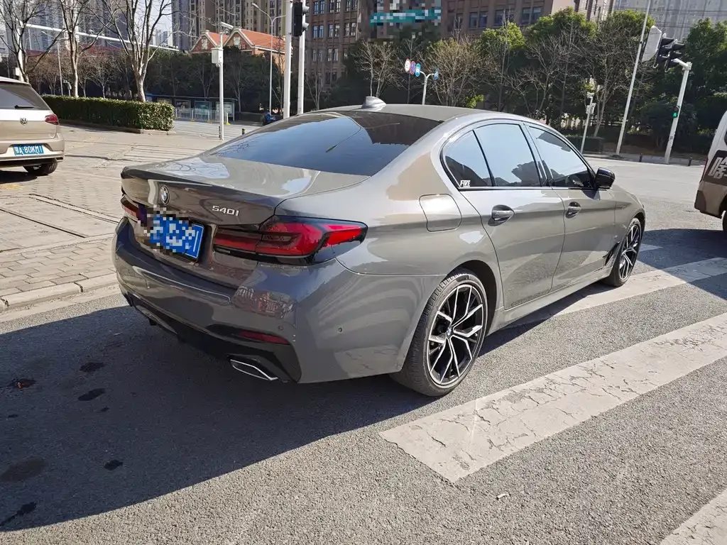 BMW 5 Series (Import) — фото 5