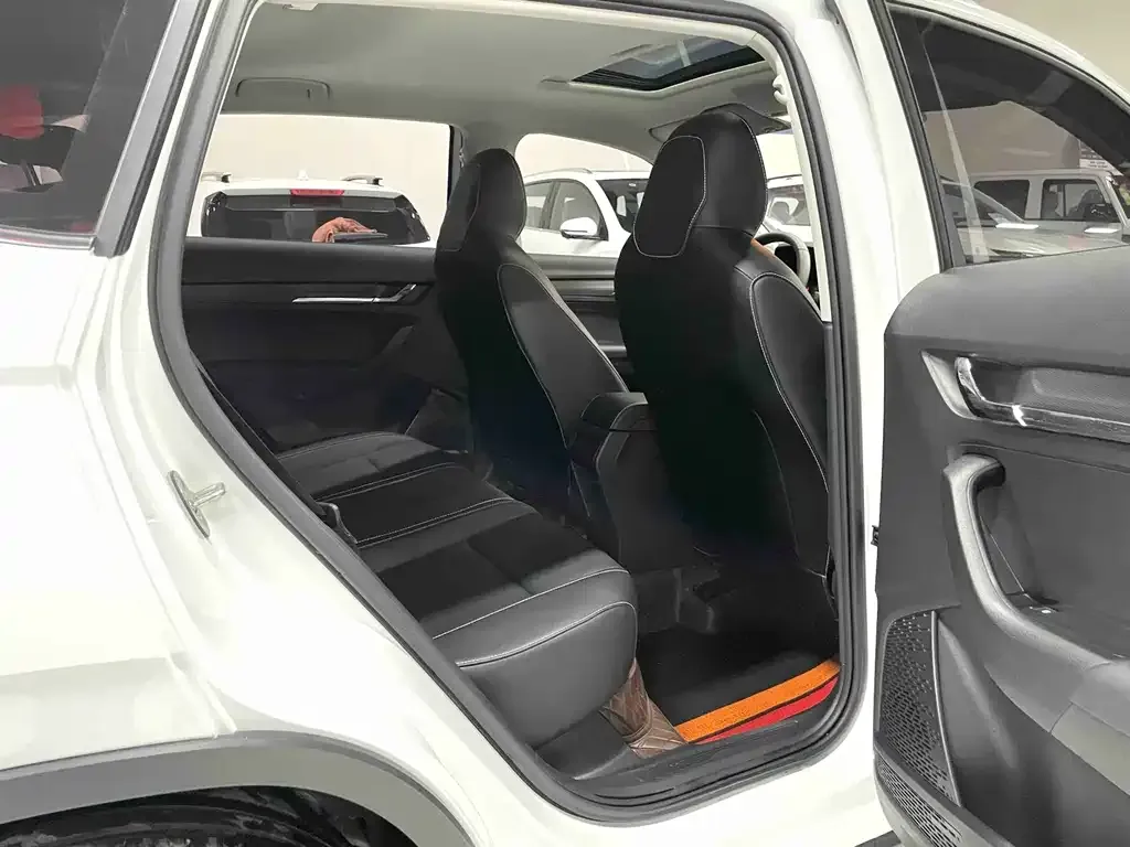 Skoda Kamiq 2023 из CN, фото 8