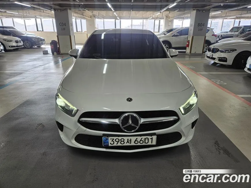 Mercedes-Benz A-Class — фото 10