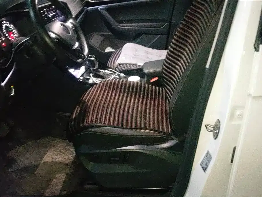 Volkswagen Tayron 2022 из CN, фото 8