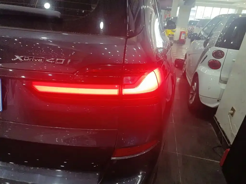 BMW X7 2022 из CN, фото 2