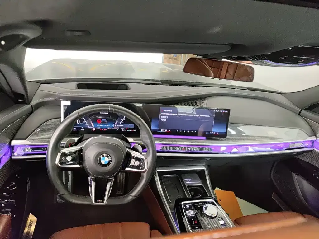 BMW 7 Series 2025 из CN, фото 5