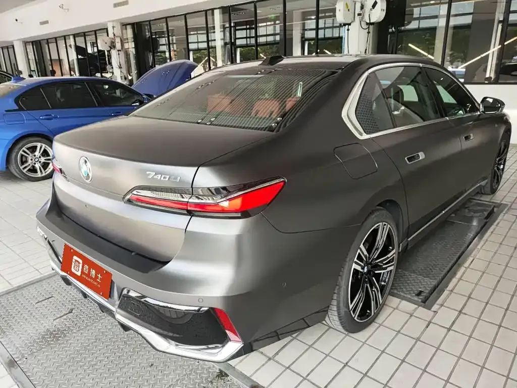 BMW 7 Series 2025 из CN, фото 7