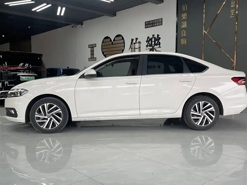 Volkswagen Lavida 2022 из CN, фото 3