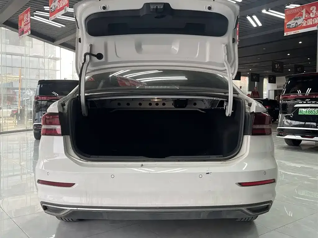 Volkswagen Lavida 2022 из CN, фото 8