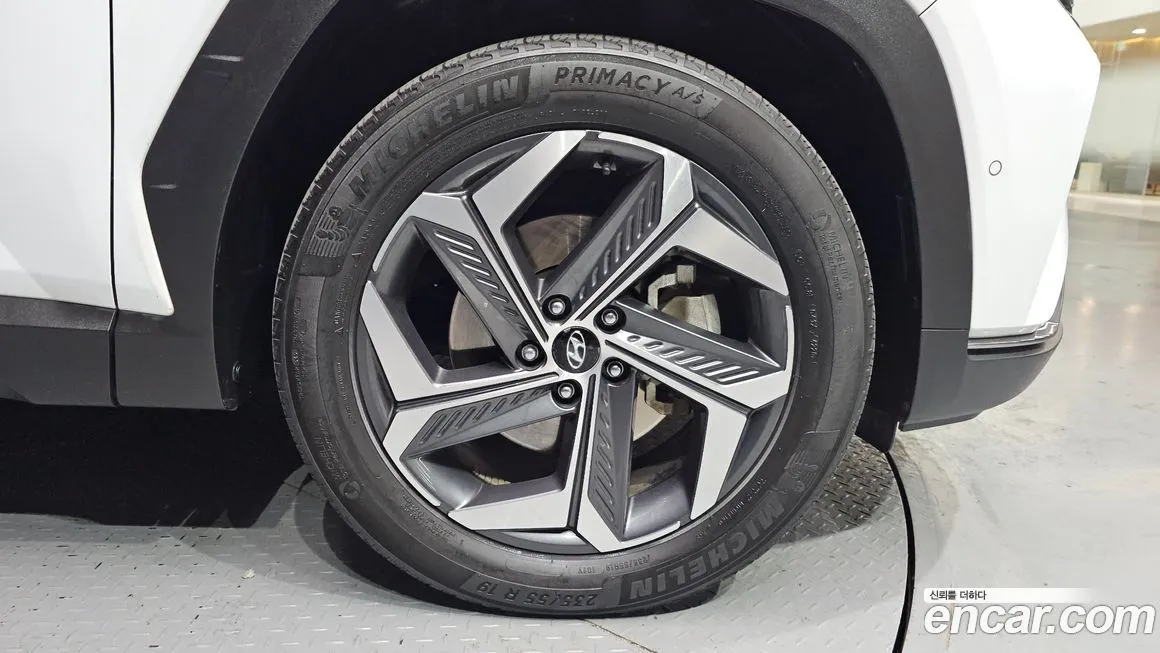 Hyundai Tucson — фото 7