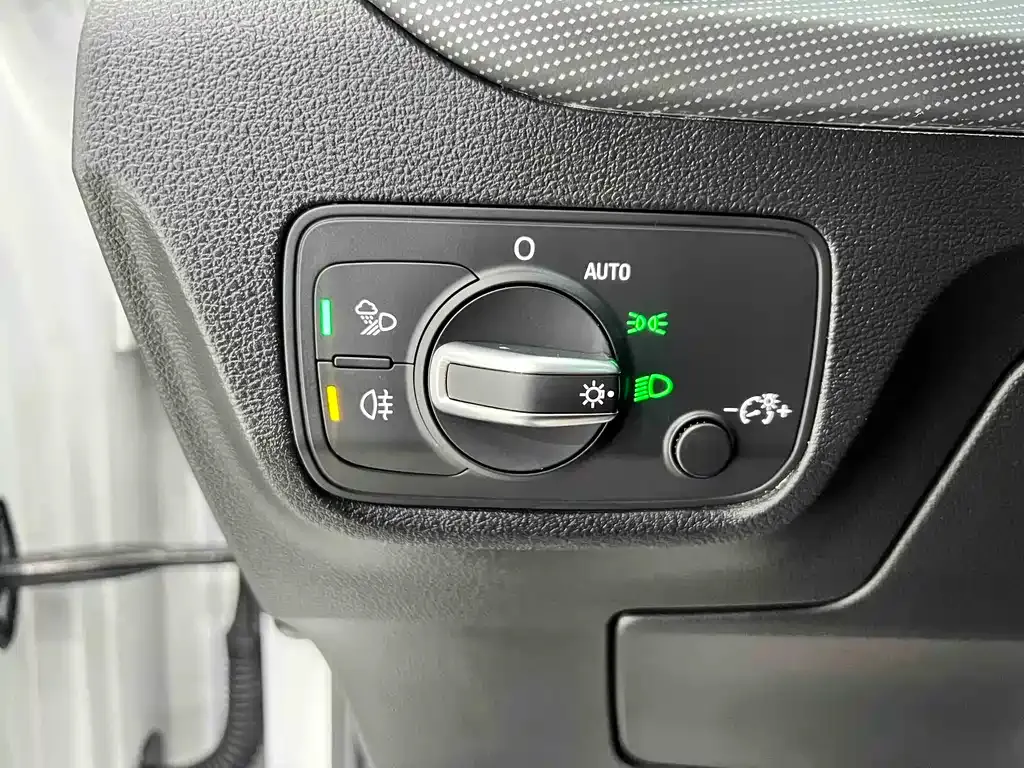 Audi Q2L 2022 из CN, фото 8