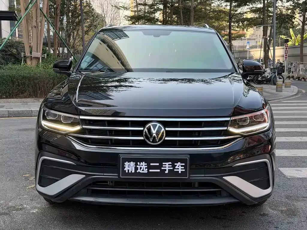 Volkswagen Tiguan L 2021 из CN, фото 10