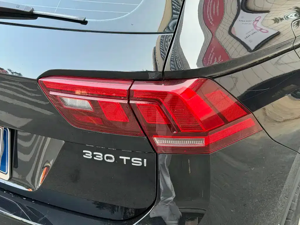 Volkswagen Tiguan L 2021 из CN, фото 2