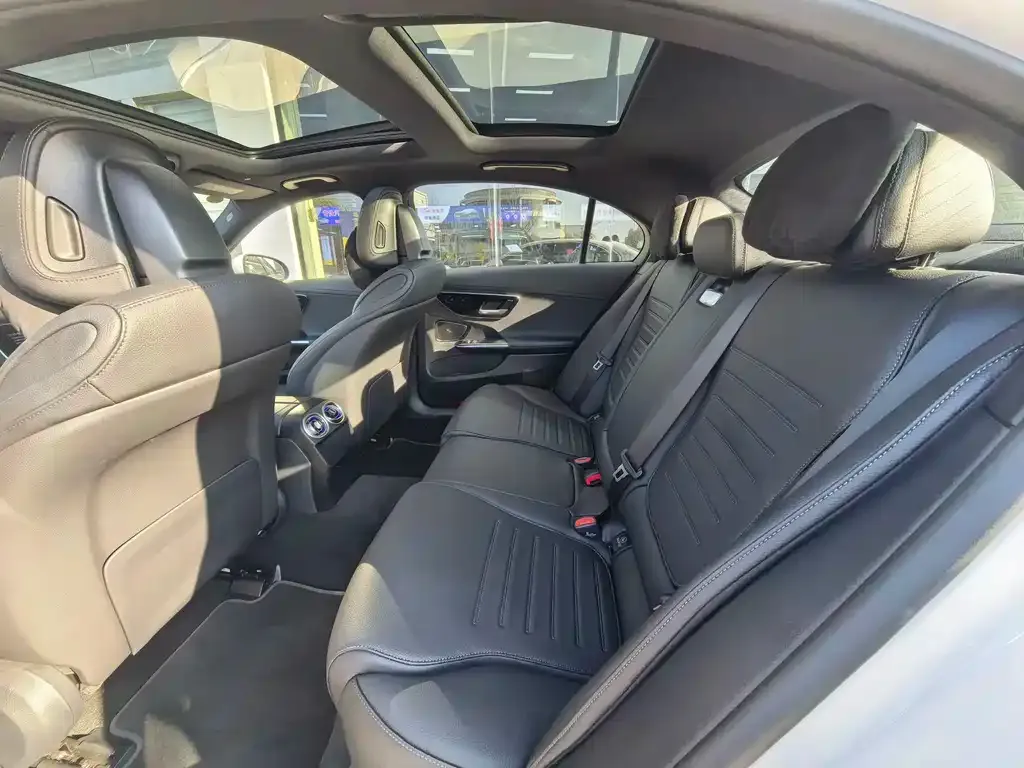 Mercedes-Benz C-Class New Energy 2024 из CN, фото 2