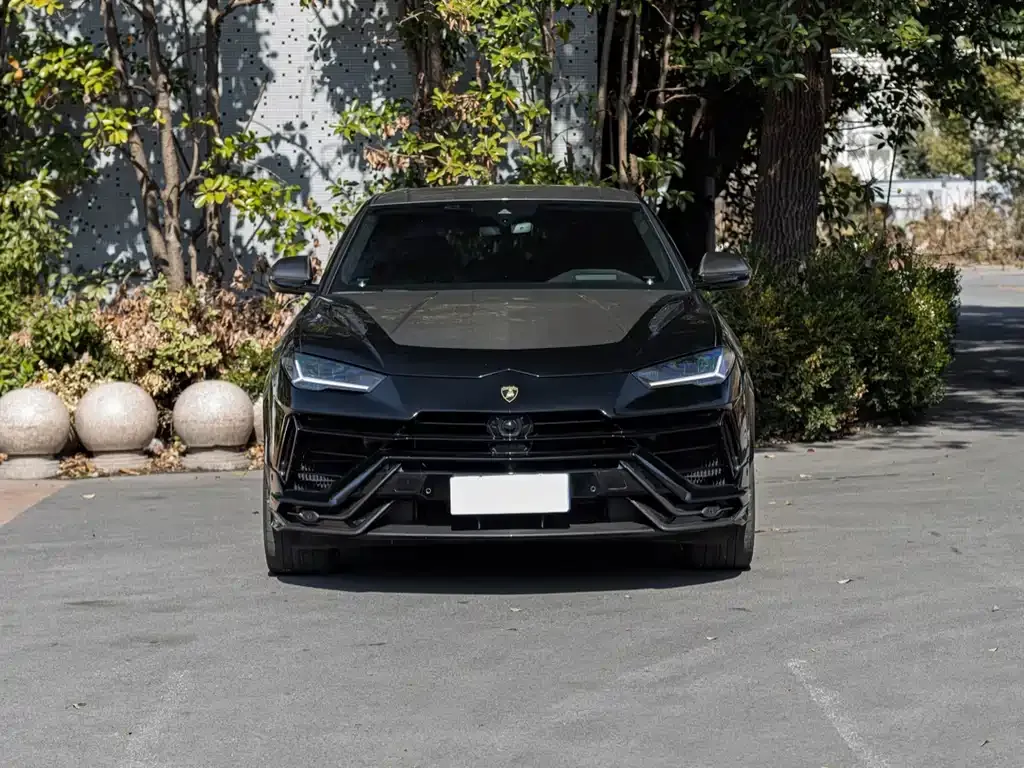 Lamborghini Urus 2023 из CN, фото 7