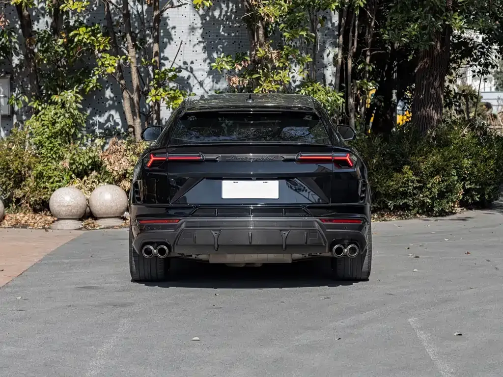 Lamborghini Urus 2023 из CN, фото 8