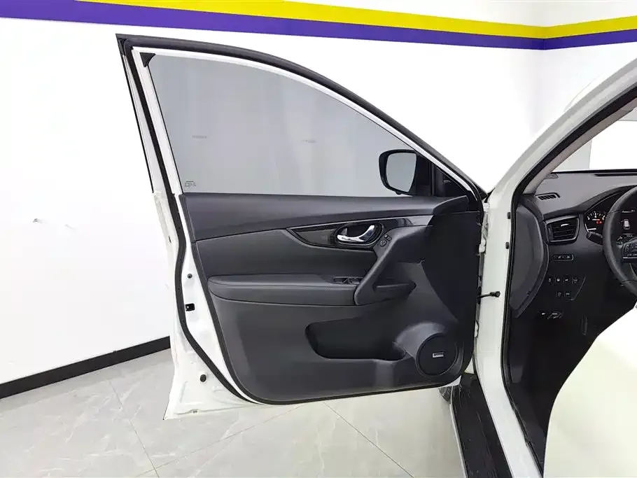 Nissan X-Trail 2021 из CN, фото 4