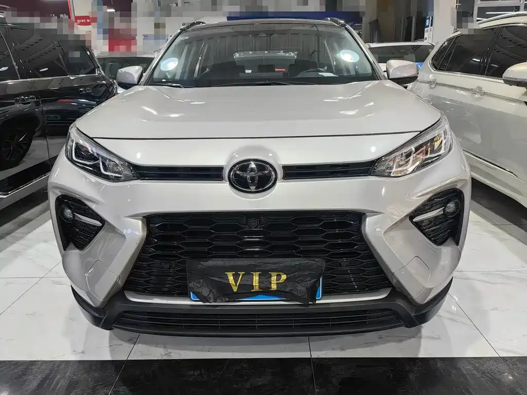 Toyota Wildlander 2023 из CN, фото 10