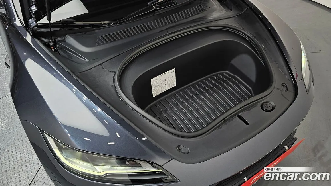 Tesla Model 3 2024 из KR, фото 7