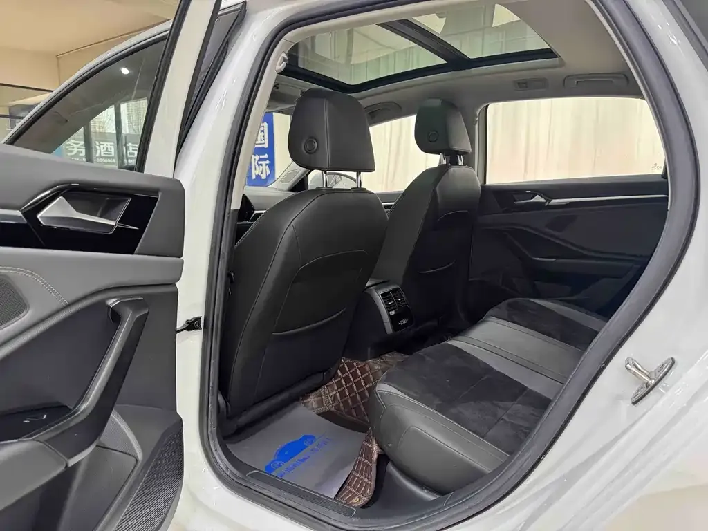 Volkswagen Sagitar 2021 из CN, фото 3
